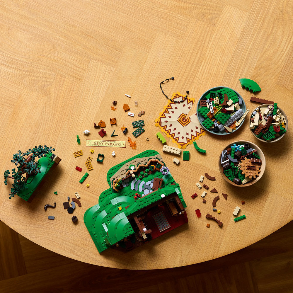 LEGO® 10354 Icons Žiedų valdovas: Grafystė