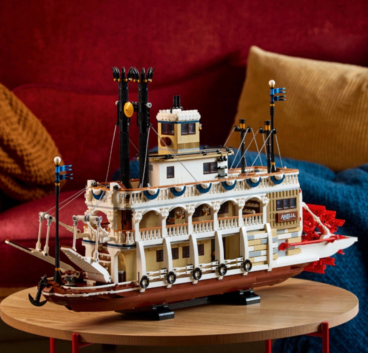 LEGO® Ideas Upių garlaivis 21356