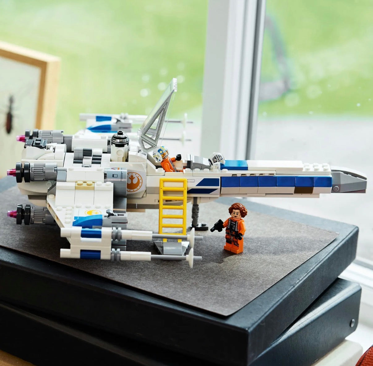 LEGO® 75460 Star Wars Naujosios respublikos „X-Wing“ kovos erdvėlaivis