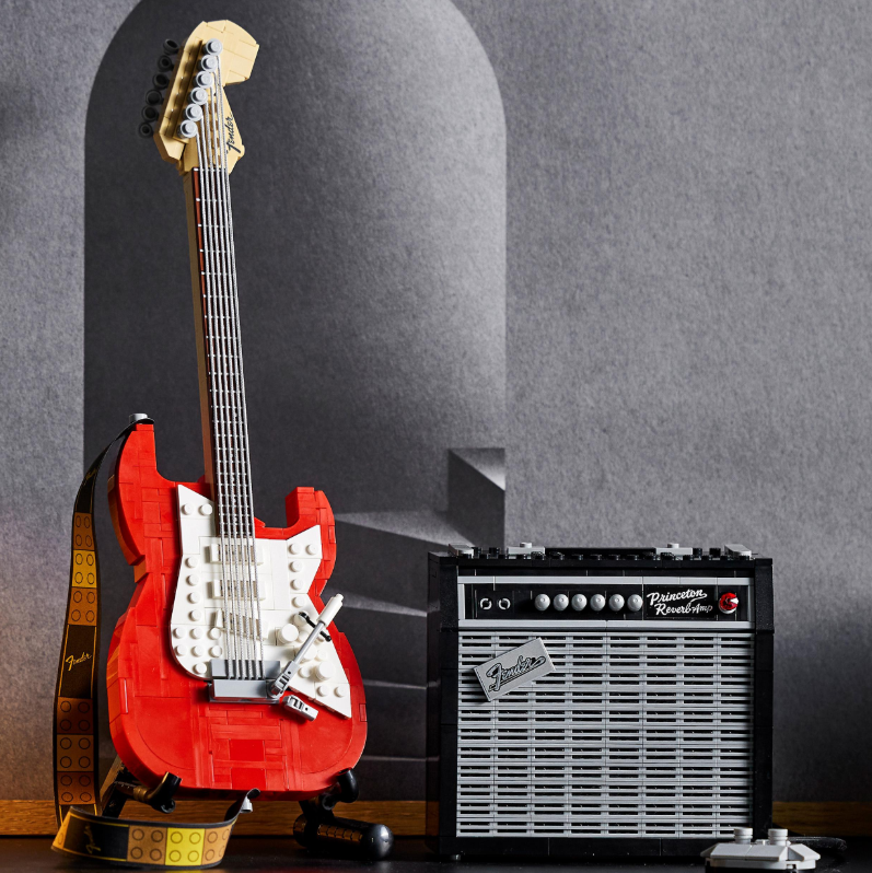 LEGO® Ideas Fender® Stratocaster™ 21329
