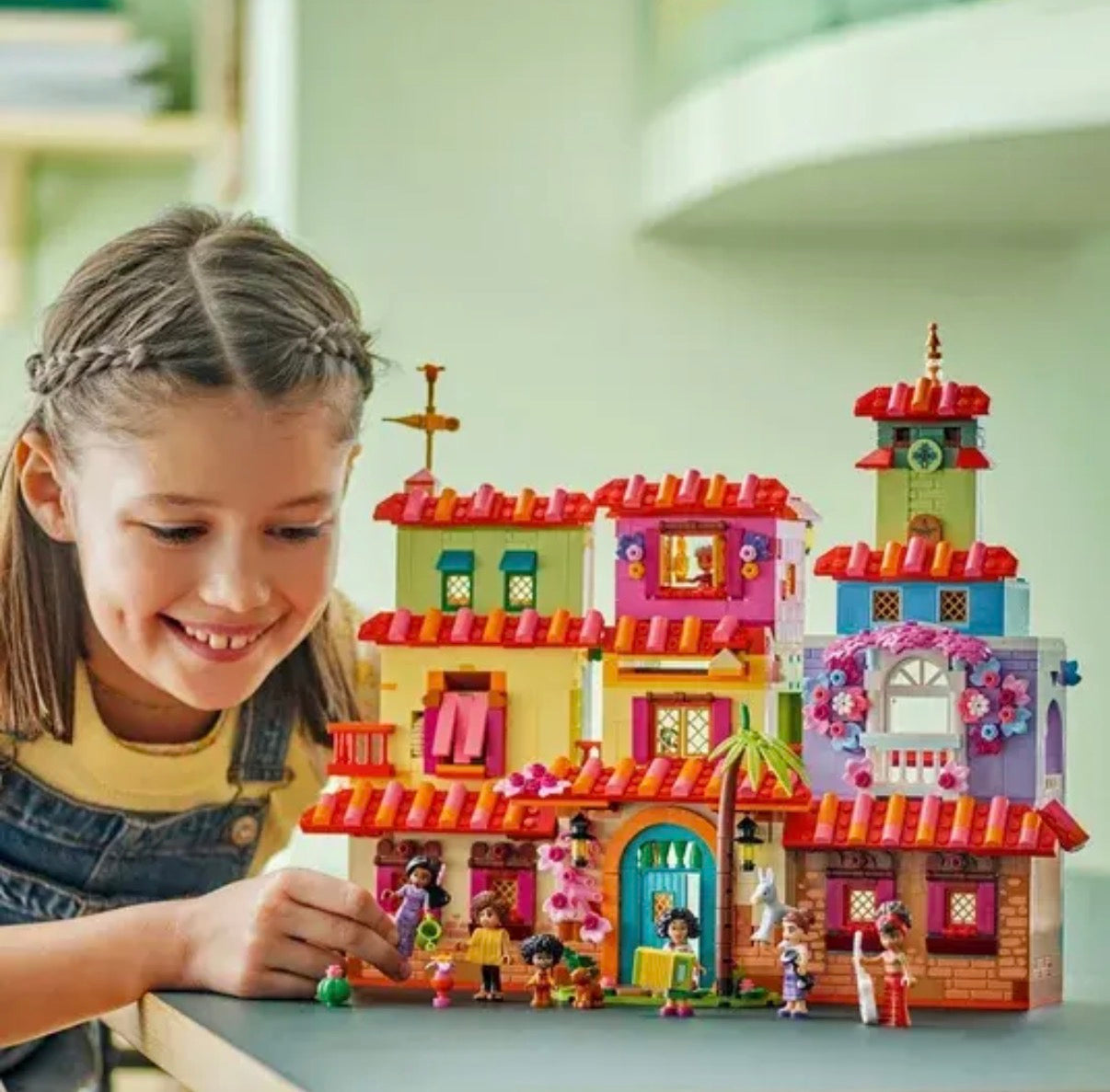 LEGO® Disney 43245 Enkanto Stebuklingas Madrigalų namas