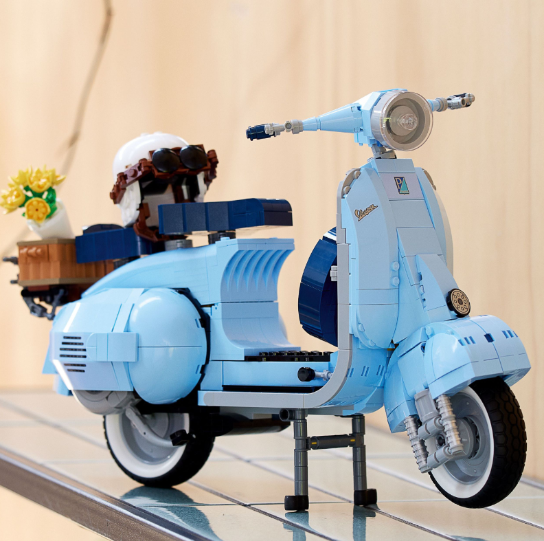 LEGO® Creator Expert Vespa 10298