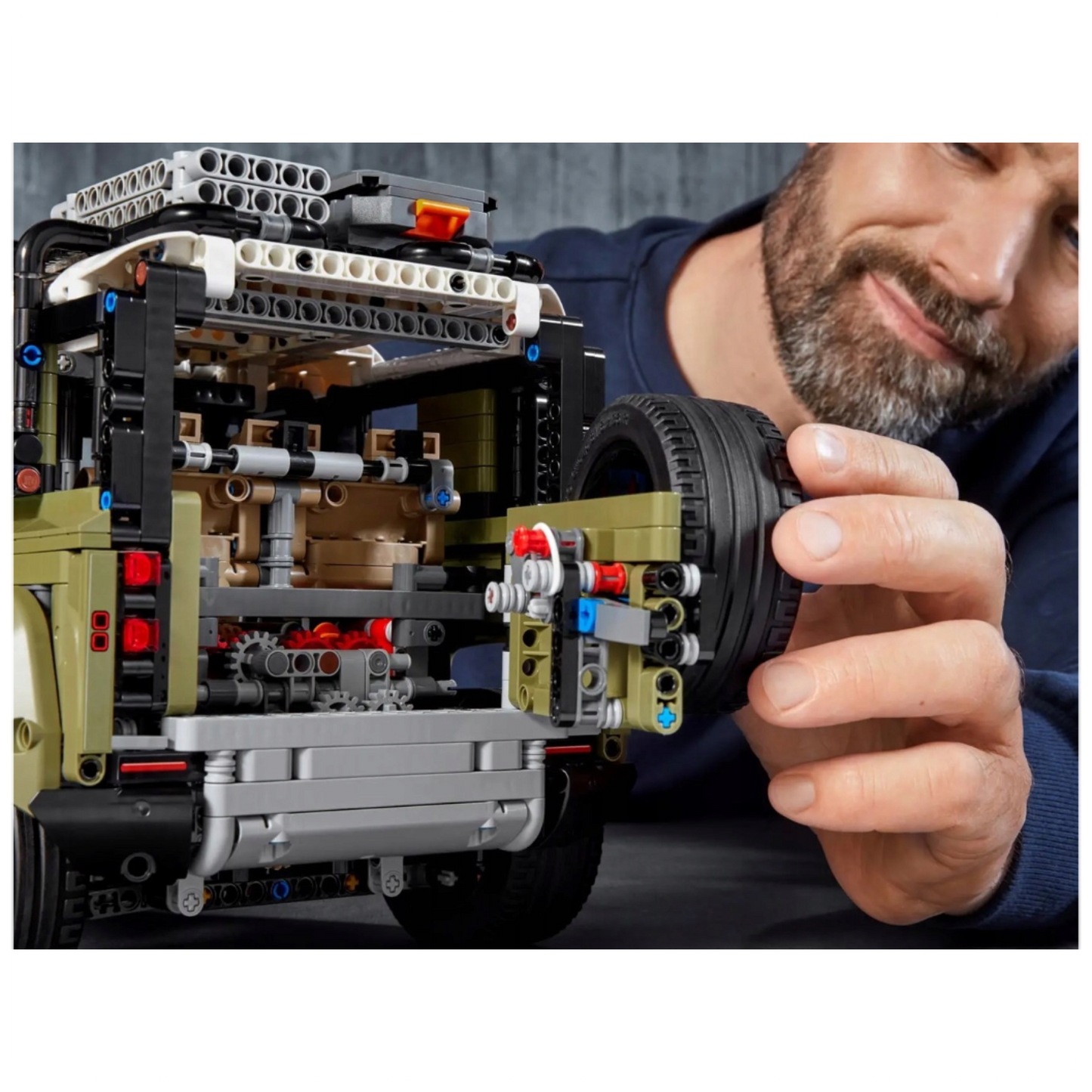 LEGO® Technic Land Rover Defender 42110