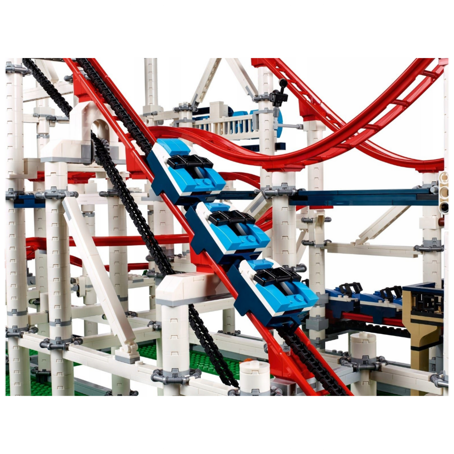 LEGO® Creator Expert Roller Coaster 10261