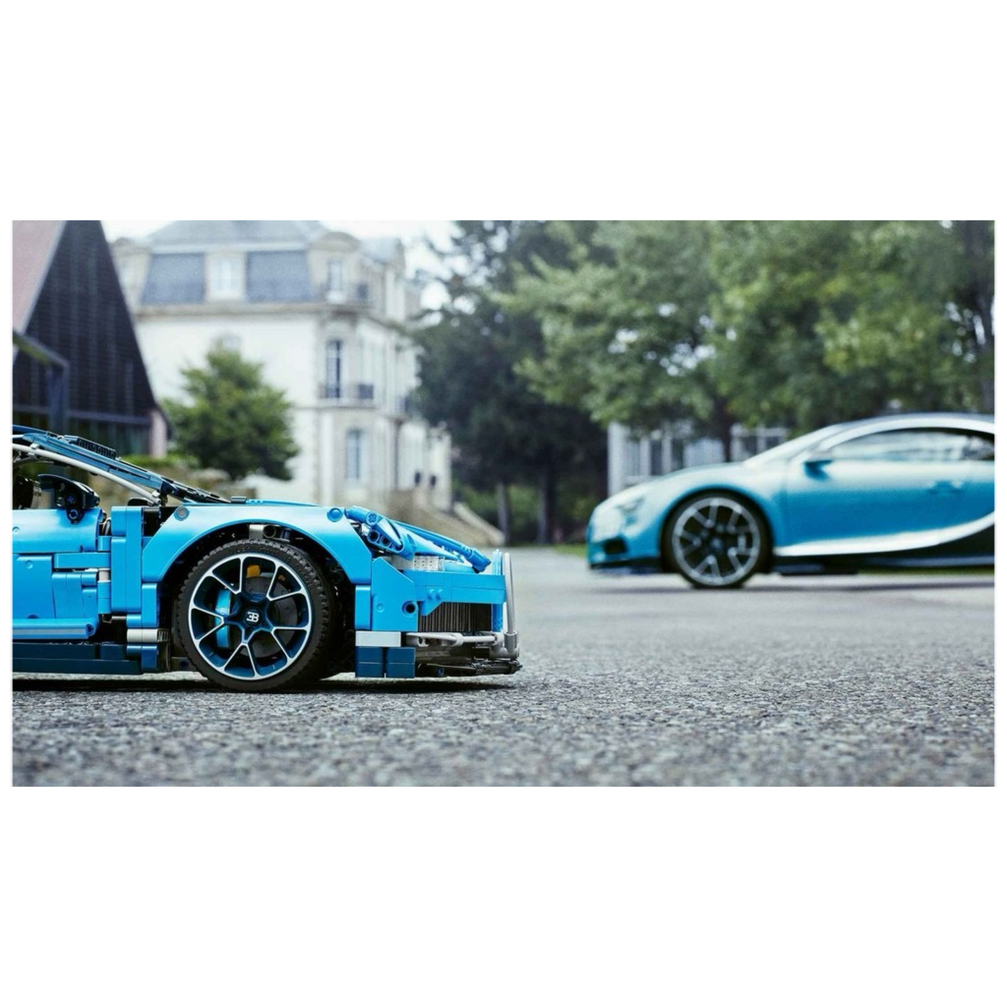 LEGO® Technic 42083 Bugatti Chiron