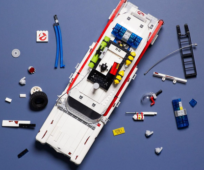 LEGO® Icons Vaiduoklių Ghostbusters™ ECTO-1 10274