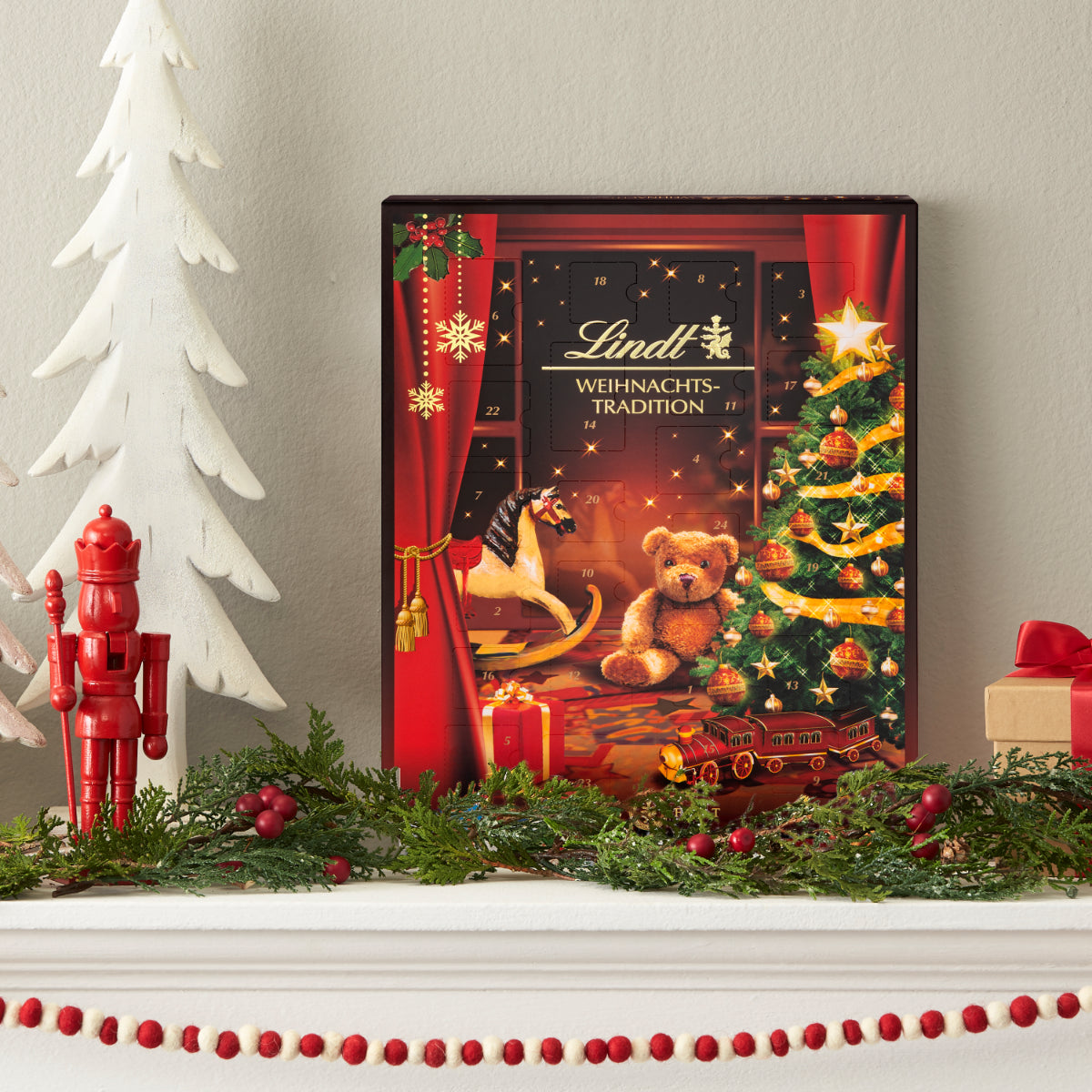 „Lindt TRADITION“ advento kalendorius su šokoladiniais saldainiais, 253 g